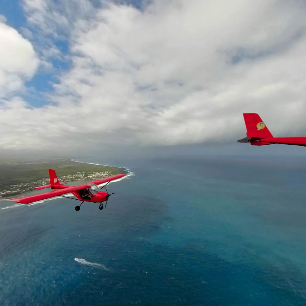 Vue du panorama : En patrouille au-dessus du lagon